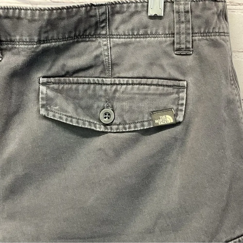 The North Face Cargo Shorts Men's Size 38 Gray Outdoor Workwear Hiking Vacation